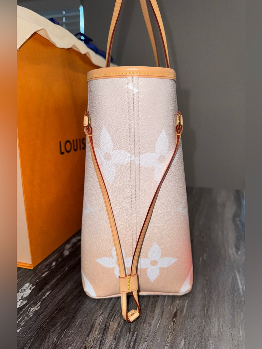 Louis Vuitton By The Pool Neverfull MM Mist/Brume - Picture 7 of 16